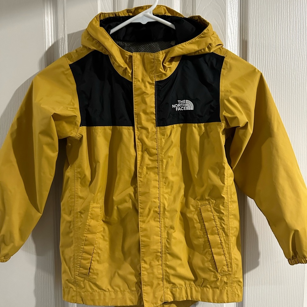 Size 5 boys Northfacw rain coat